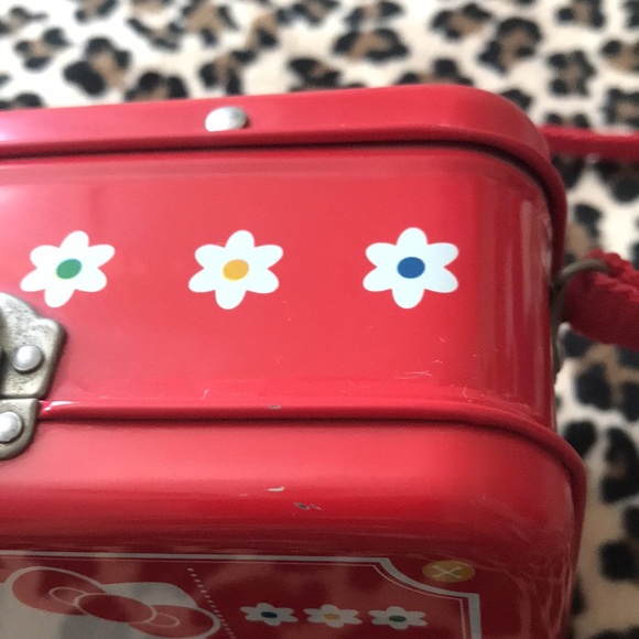 1996 HELLO KITTY ❤️ Sanrio Metal Tin Purse Red Teacup Vintage 90s Bear Kawaii - Picture 17 of 17
